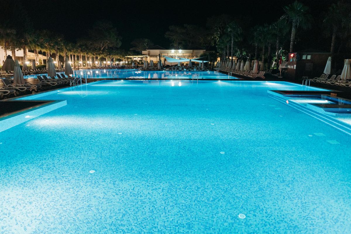 Pool maintenance Phoenix